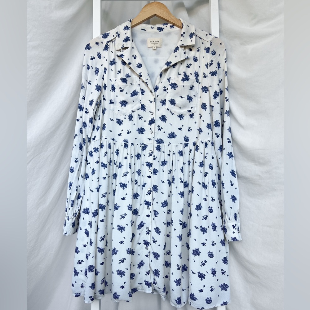 SEZANE Aurora Dress in Blue Rose | White Long-Sleeve Pearl Snap Floral Print